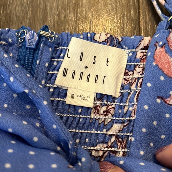 Lost & Wander Vanessa Periwinkle tie front dress size medium - Picture 4 of 5